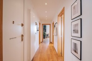 2 bedrooms - Herbert - 2 Bedrooms and Balcony in Areeiro (Lisbon)