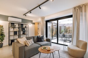 Apartment | 2 bedrooms - Alvor - 2 Bedrooms and Terrace in Santo Ant nio (Lisbon)