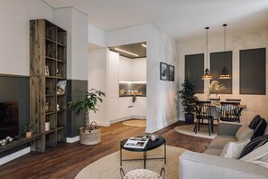 2 bedrooms