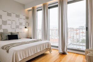 Apartment | 2 bedrooms - Arrabida - 2 Bedroom and Parking in Arroios (Lisbon)