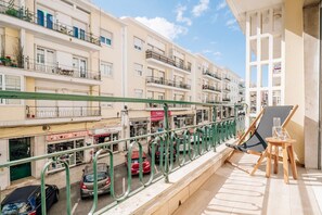 3 bedrooms - Zou - 3 Bedrooms Office and Terrace in Alvalade (Lisbon)