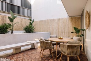 Apartment | 2 bedrooms - Saleh - 2 Bedrooms Pool gym Terrace in Santos (Lisbon)