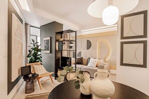 Apartment | 1 bedroom - Figaro - 1 Bedroom and Balcony in Santo Ant nio (Lisbon)