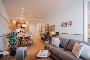 Apartment - Bianco - 1 Bedroom and Pool in Santo Ant nio (Lisbon)