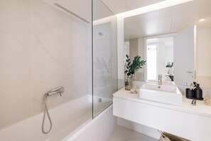 Apartment | 1 bedroom - Magoito - 1 Bedroom and Pool in Areeiro (Lisbon)