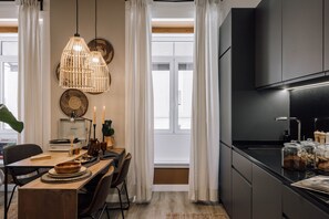 Room - Inski - Studio and Terrace in Avenidas Novas (Lisbon)