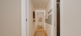 Minturno - 2 Bedrooms and Balcony in Alvalade