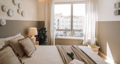 Ducenta - 1 Bedroom and Parking in Alvalade