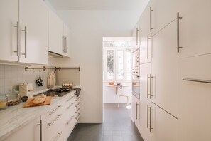 Apartment - Lansac - 3 Bedrooms and Office in Arroios (Lisbon)