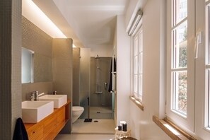 Apartment - Lansac - 3 Bedrooms and Office in Arroios (Lisbon)