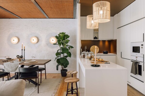 Apartment - Lomami - 3 Bedrooms in Avenidas Novas (Lisbon)