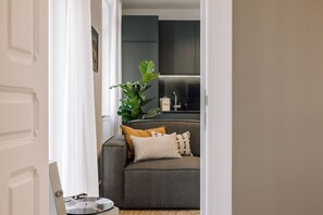 1 bedroom - Kwenge - 1 Bedroom and Terrace in Avenidas Novas (Lisbon)
