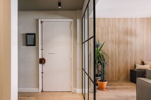 Apartment | 2 bedrooms - Tawaz - 2 Bedrooms in Lapa (Lisbon)