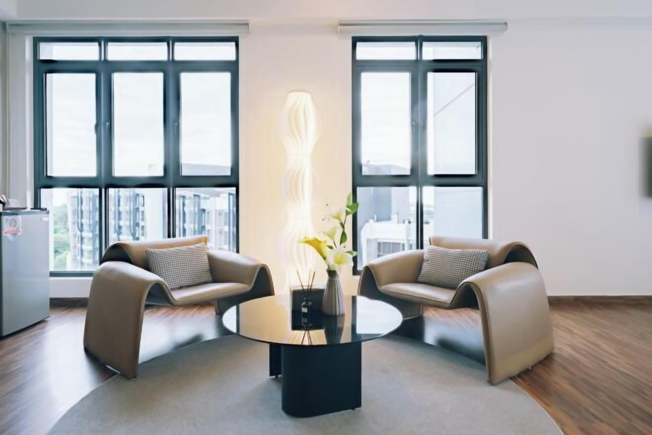 تجهيزات عازلة للصوت