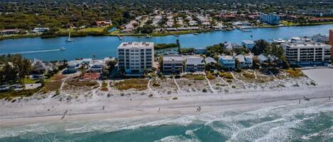 Apartment, Mehrere Betten (View West #1) | Strand