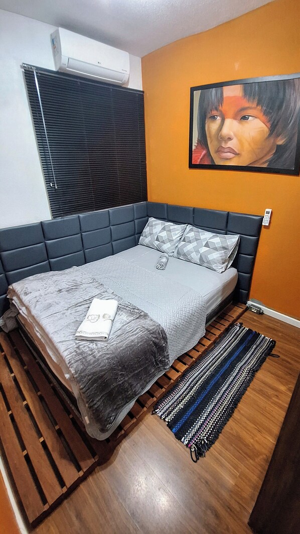 2 habitaciones, tabla de planchar con plancha y wifi gratis 