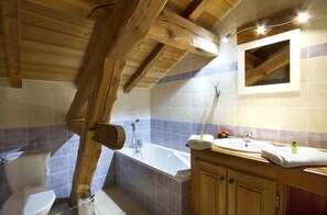 Douche, séchoir à cheveux