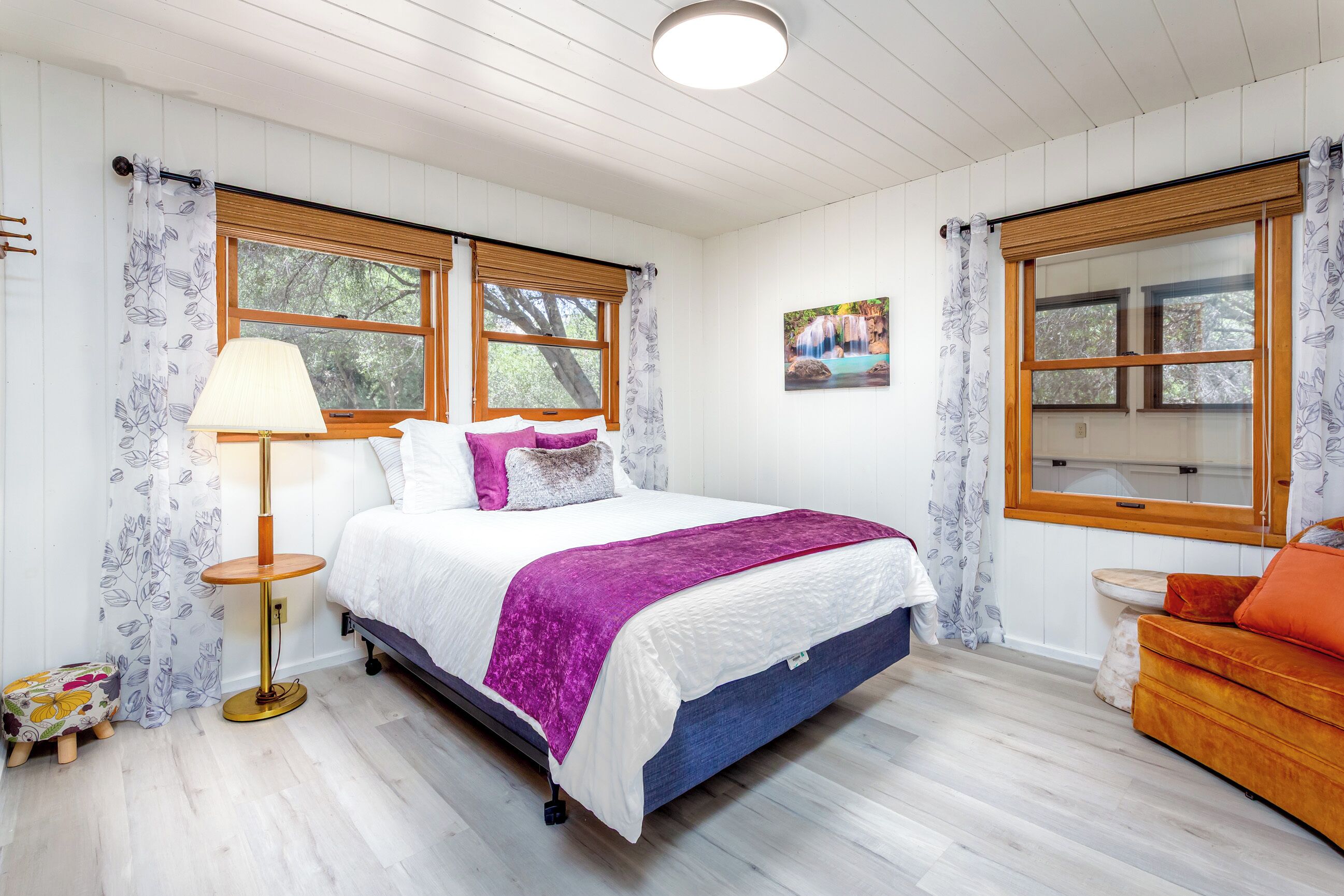 2 多间卧室、熨斗/熨衣板、WiFi、床单