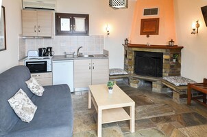 Junior Suite, Sea View | Living area
