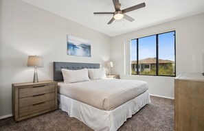 1 chambre, bureau, fer et planche à repasser, Wi-Fi gratuit