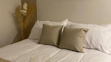 1 makuuhuone, silitysrauta/-lauta, Wi-Fi, vuodevaatteet