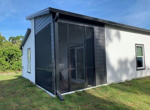 Exterior - Modern Minimalist 2-bedroom Brand New House in Venice , Florida (South Venice)