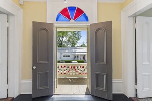Interior - Miss Elizabeth`s Place | Downtown Lynchburg (Lynchburg)