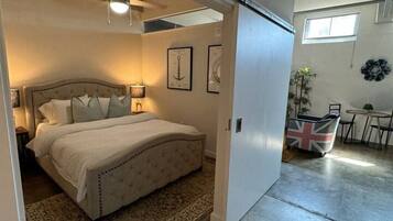 1 chambre, fer et planche à repasser, Wi-Fi, draps fournis