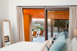 4 bedrooms, iron/ironing board, free WiFi