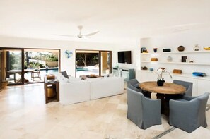 TV - 4BD Residence in San José del Cabo (San José del Cabo)
