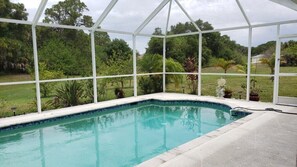 Pool - Peaceful Pool Escape – Close to Beach & Fun (Rotonda West)