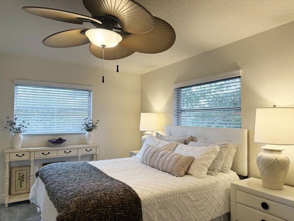 2 soveværelser, sengetøj