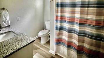 Towels, soap, shampoo, toilet paper