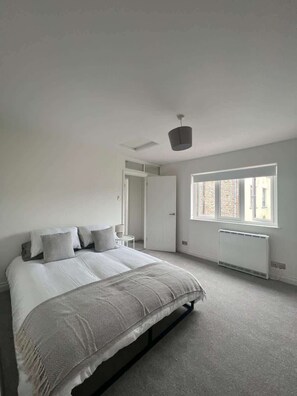 3 chambres, Wi-Fi, draps fournis