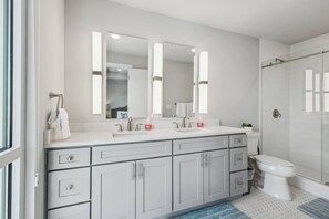 Hair dryer - 2BR/2BA Luxury Bywater Condo In New Orleans! (New Orleans)