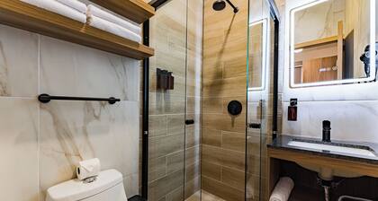 Private rooms in an old house in Roma Norte