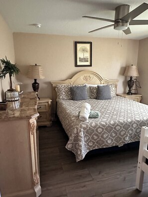 4 bedrooms, WiFi, bed sheets