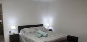 1 間睡房、熨斗/熨衫板、Wi-Fi、床單