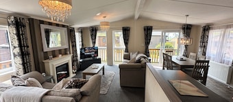 Modern rural lodge close to Dumfries