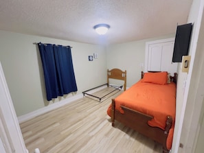 3 chambres, Wi-Fi gratuit, draps fournis
