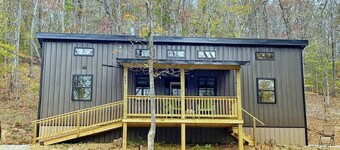 Secluded Hollow Branch Hideaway w/ Loft