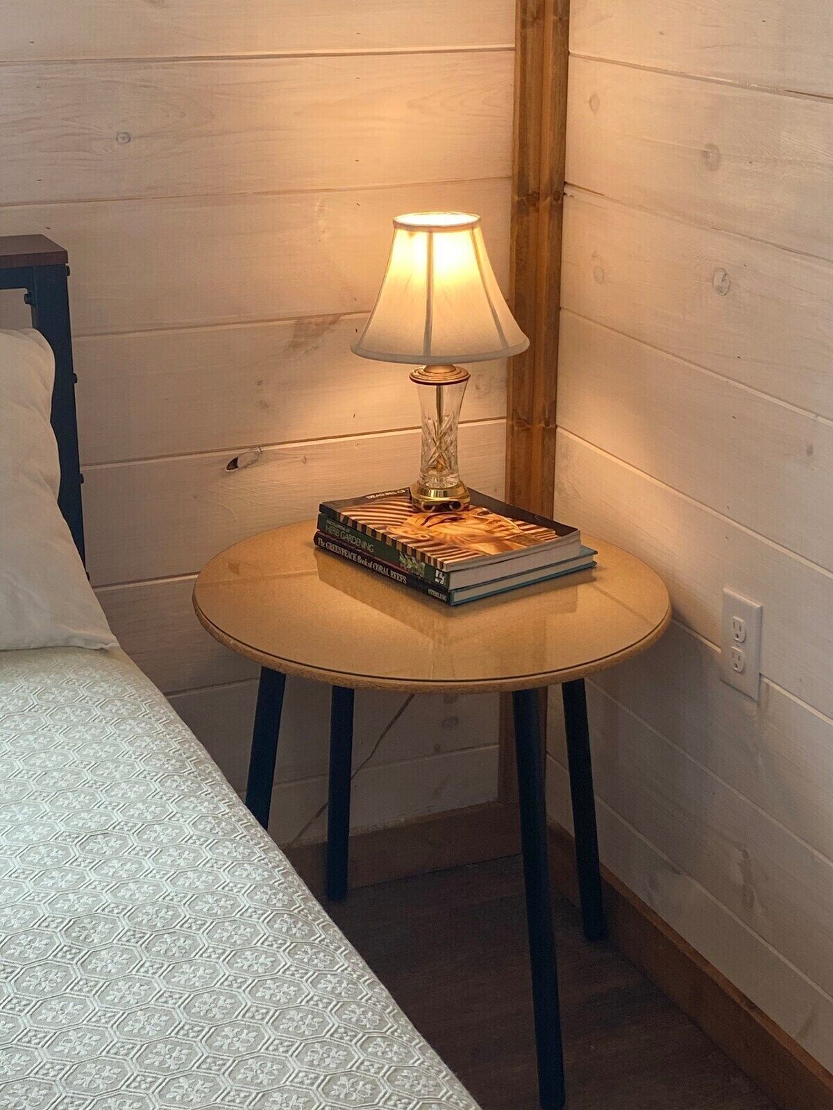 2 bedrooms, iron/ironing board, WiFi (surcharge), bed sheets