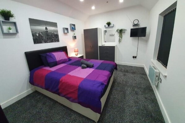 3 bedrooms, free WiFi, bed sheets