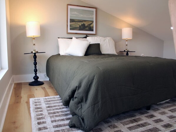 2 bedrooms, WiFi, bed sheets