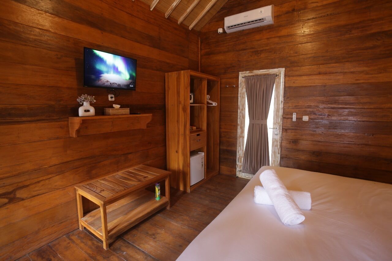 Phòng đôi hoặc 2 giường đơn Deluxe, 1 giường cỡ queen, ban công, quang cảnh hồ bơi | Nệm Select Comfort, minibar, két bảo mật tại phòng, phòng cách âm 