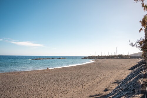 Family Relax Terrace Pool in G mar