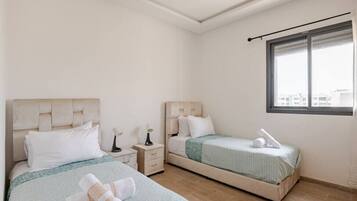 2 chambres, fer et planche Ă repasser, Wi-Fi gratuit, draps fournis