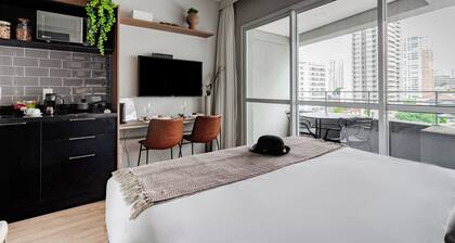 Charlie Mode Perdizes