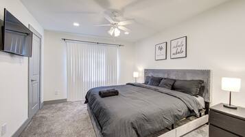 1 bedroom, desk, iron/ironing board, free WiFi