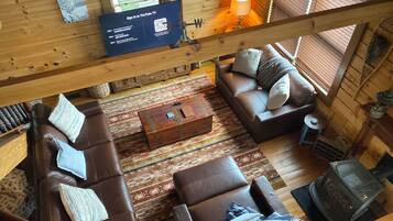 Smart TV, fireplace, DVD player, books